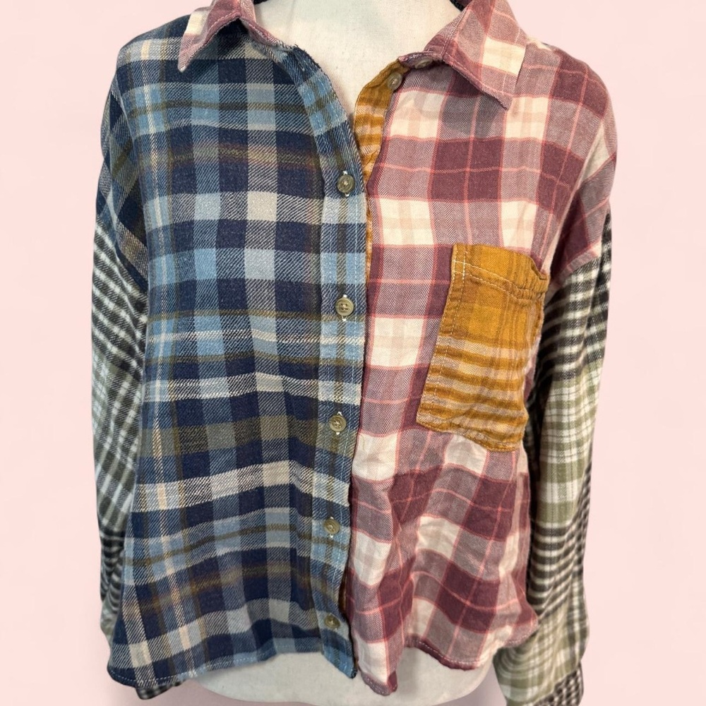 American Eagle Outfitters Multicolor Cropped Flannel